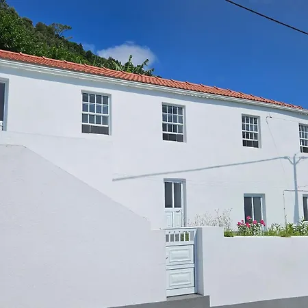 Holiday home Casa Branca Ribeiras