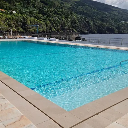 Casa Branca Semesterbostad Ribeiras