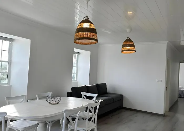 Casa Branca Feriehus *